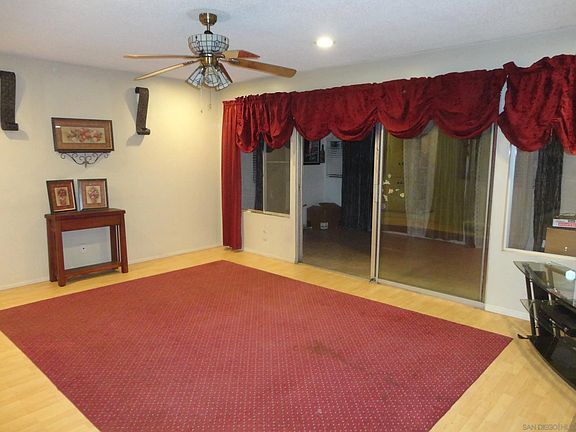 5th image of 2040 E Washington Ave