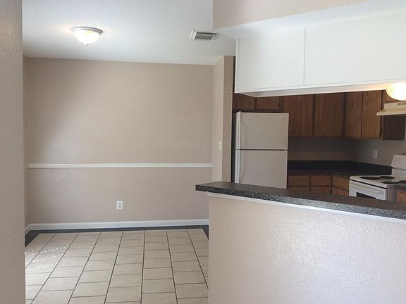 3rd image of 16306 Bohnhof Strasse St Unit A