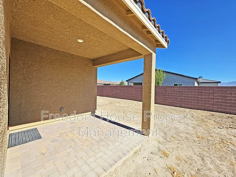 56 Pioneer Range Ave — Photo 46