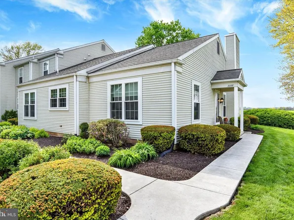 2228 Wexford Rd, Palmyra, PA 17078