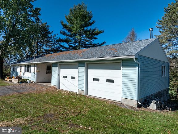 5th image of 2089 Earlystown Rd