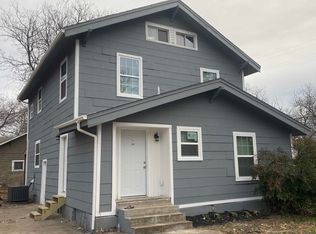 802 Elm St, Bonham, TX 75418