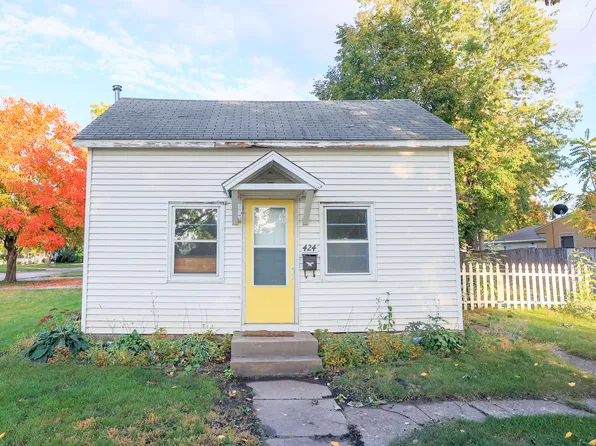 424 Elm Ave, Story City, IA 50248