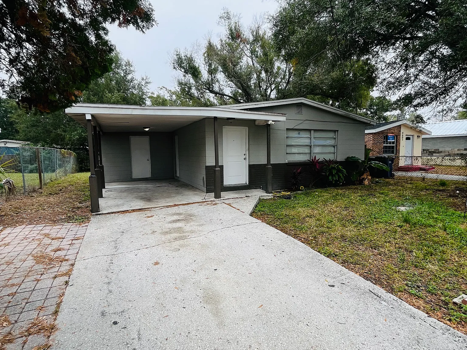 3 bed, 1202 sqft, $1,799 — Photo 2