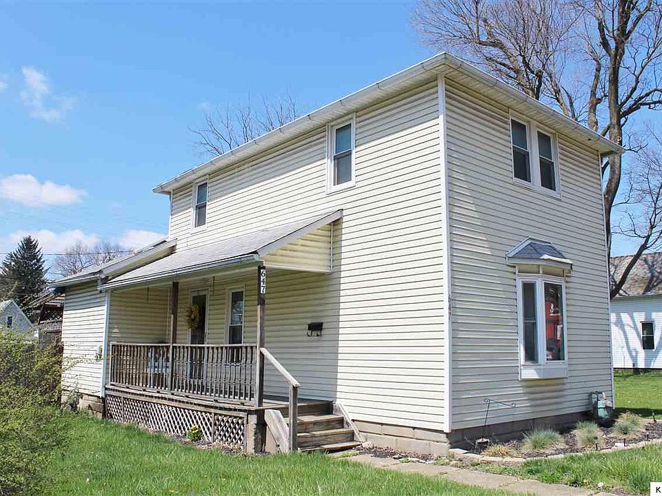 1st image of 647 N Sandusky St