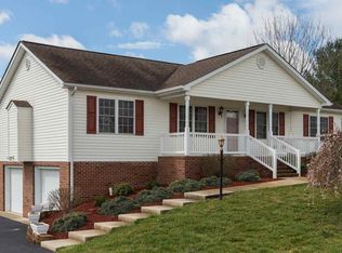36 Spring Ridge Dr, Stuarts Draft, VA 24477