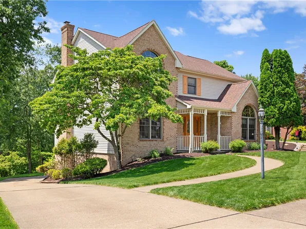 8214 Marquis Dr, Pittsburgh, PA 15237