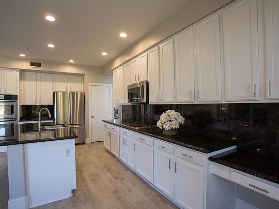 4th image of 10556 E Firewheel Dr