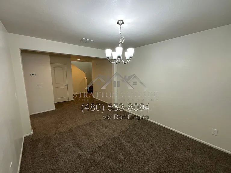 6112 E Paradise Ln — Photo 5