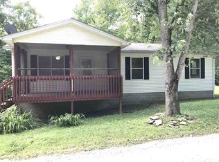 111 Roseberry Rd, Olive Hill, KY 41164