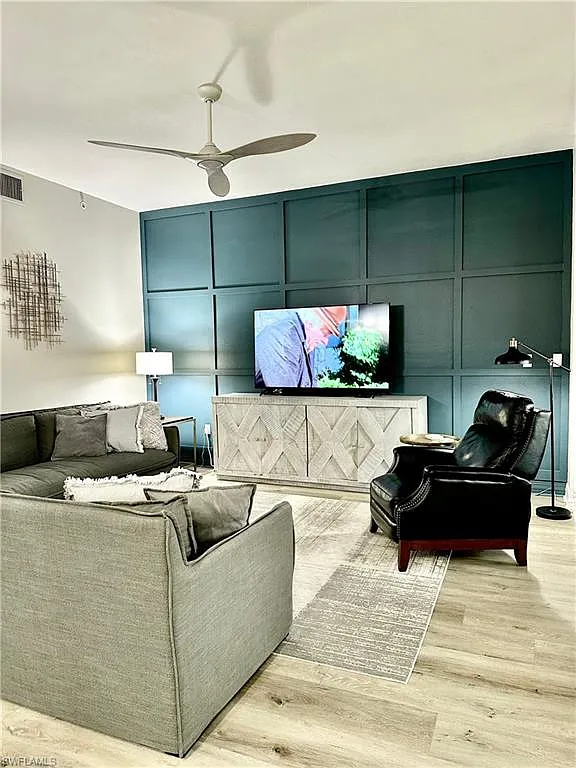 2 bed, 2.0 bath, 1511 sqft, $9,650 — Photo 3