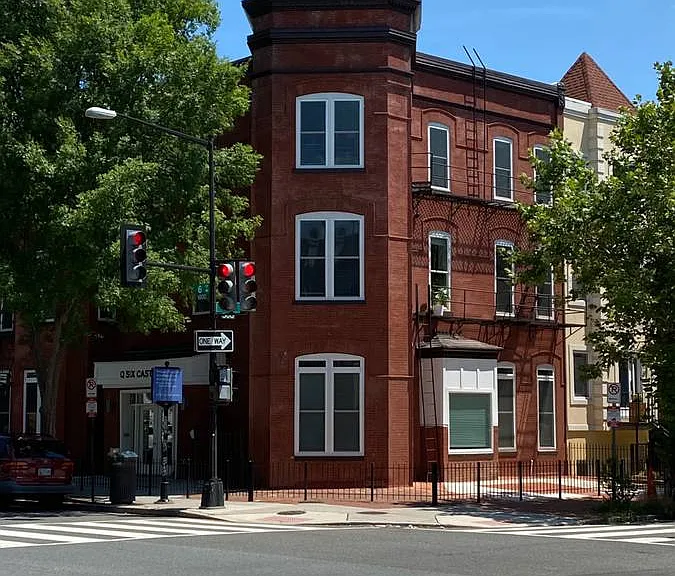 1601 6th St NW #203 — Photo 1