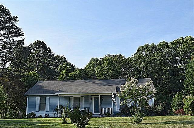 1st image of 2710 Prince Dr