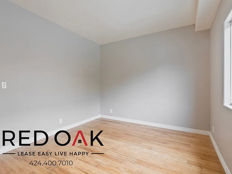 2463 Sawtelle Blvd #202 — Photo 16