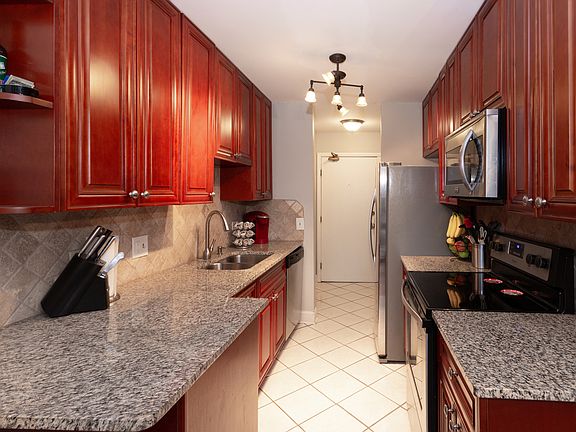 2nd image of 5600 Hillcrest Ln #130-3A