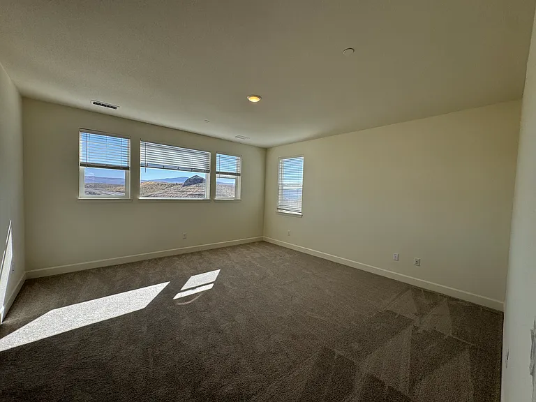 6792 Pilot Peak Ct — Photo 19