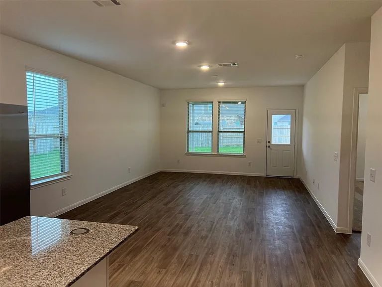 21110 Turtle Glen Ln — Photo 12