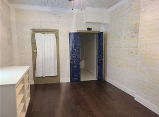 422 Hamilton St, Gretna, LA 70053