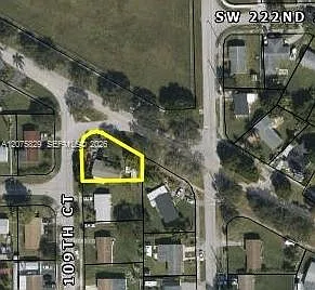 East Dixie Park 1st Addn — Photo 1