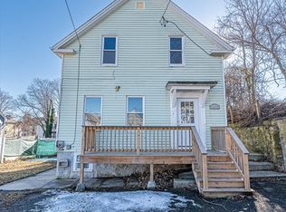 64-64 Hazard St #R, New Bedford, MA 02740