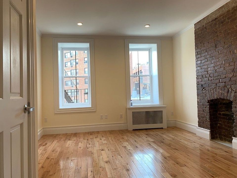1st image of 49 8th Ave APT 3c