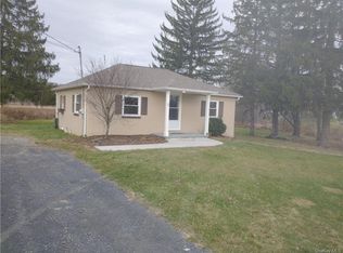 7 Conklingtown Rd, Chester, NY 10918