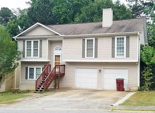 2490 Waterford Park Dr Photo 1