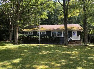 335 N Bradley Ln, Oakland, MD 21550
