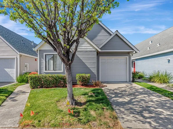 749 Anne Ln, Morgan Hill, CA 95037