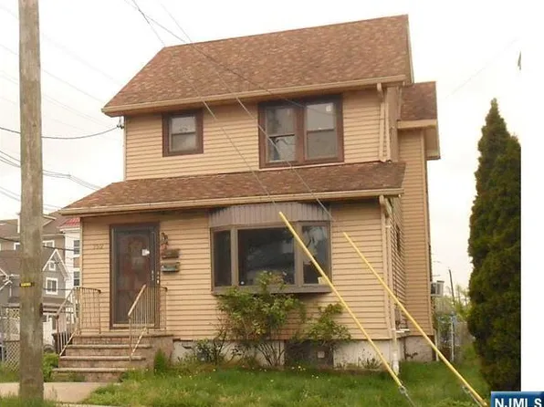 752 New Jersey Ave, Lyndhurst, NJ 07071