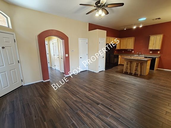 5th image of 2122 E Calle Arroyo Lindo