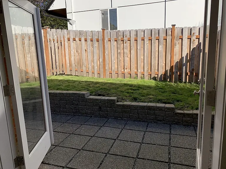 2807 22nd Ave W #2 — Photo 3