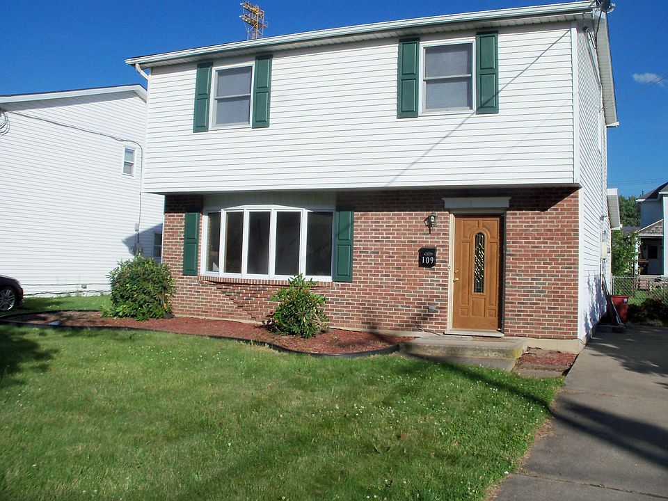 1st image of 109 N Welles Ave