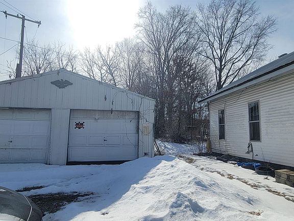 2nd image of 403 Butcher Blvd