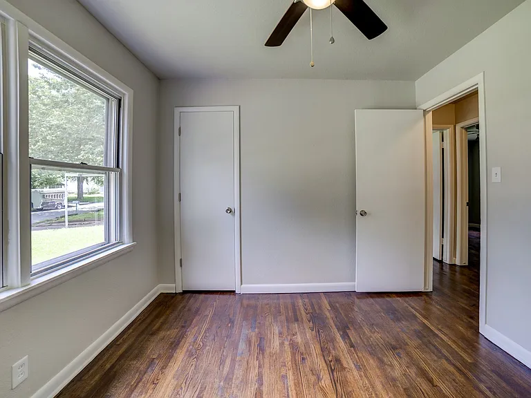 1618 S Ash Pl — Photo 24