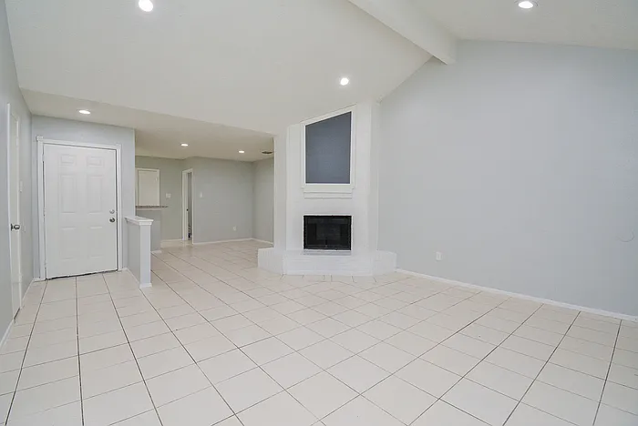16518 Monte Carlo Ln — Photo 7