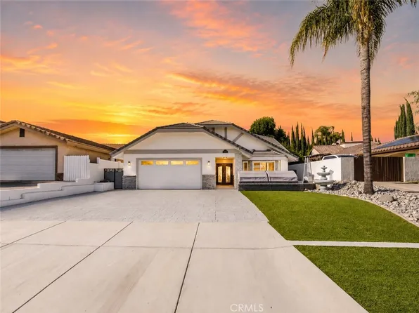 22706 Lighthouse Dr, Canyon Lake, CA 92587
