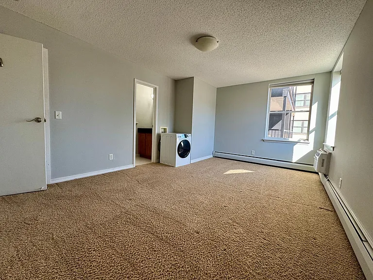 3150 Excelsior Blvd #211 — Photo 17