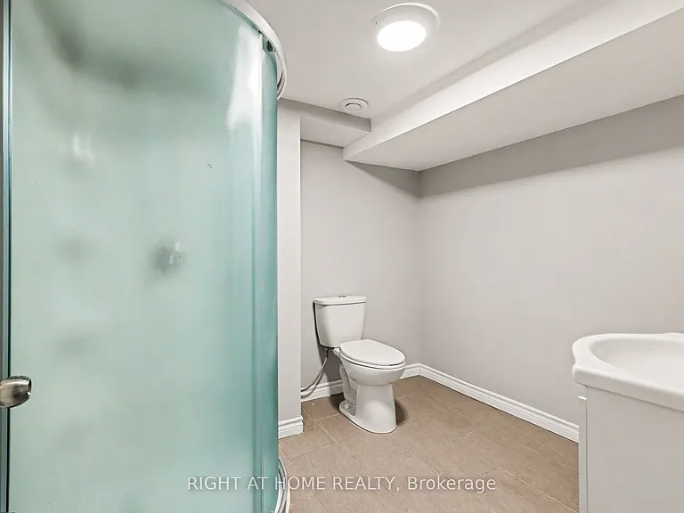 980 Gulf Pl #207 — Photo 27