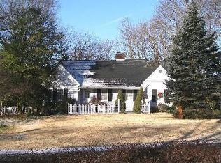 208 Locust Rd, Fort Washington, PA 19034