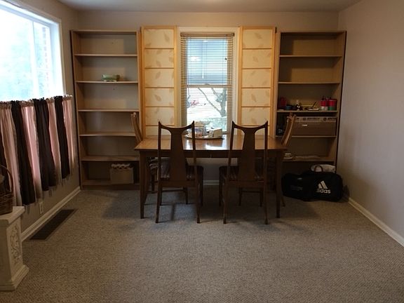 4th image of 922 Cayton St