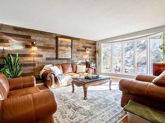 3rd image of 11147 S Braeside Dr SW