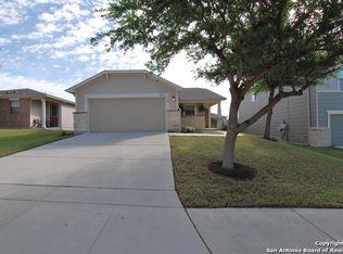 5767 Maxfli Dr, Schertz, TX 78108