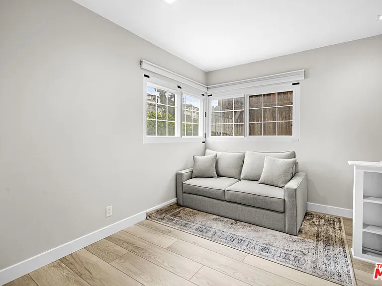 7520 Earldom Ave — Photo 19