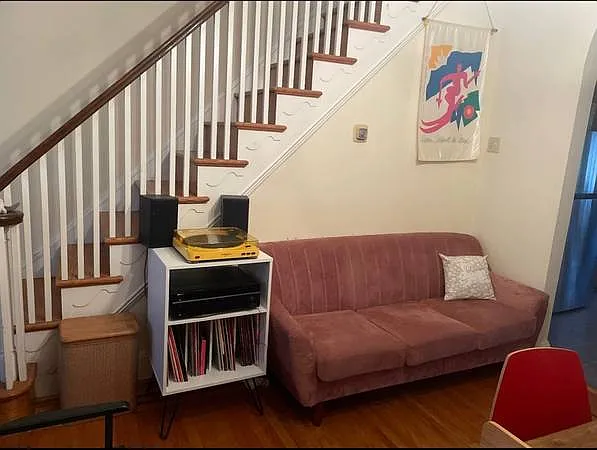 2439 E Hazzard St — Photo 1