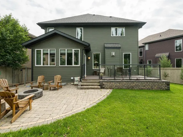 3722 Kidd Cres SW, Edmonton, AB T6W 2R1