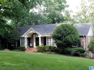 3601 Dover Dr, Mountain Brook, AL 35223