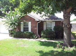 318 Willowbrook Ln, Whitehouse, TX 75791