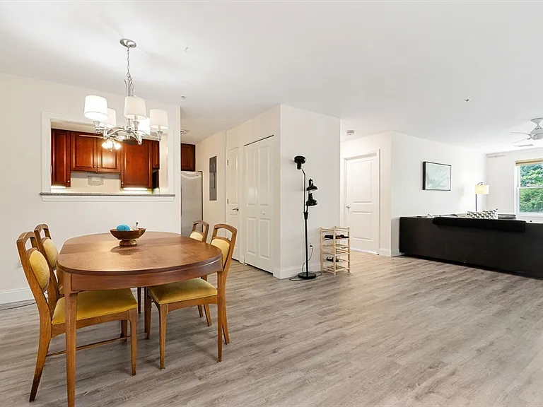 318 Rindge Ave #204 — Photo 10