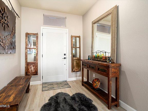5th image of 17852 N BRIDLE Lane